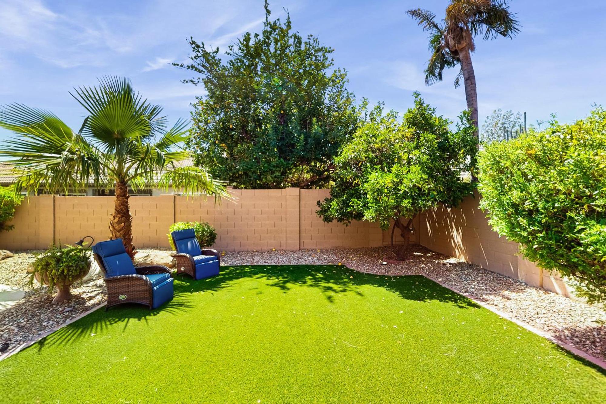 The Sunkissed Retreat * Phoenix